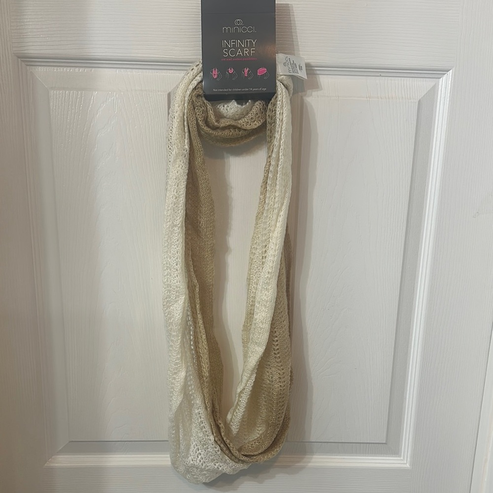 Minicci Cream Soft Wrap Scarf